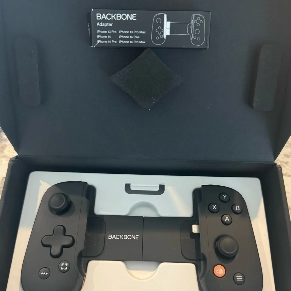 BackBone One Xbox Game Pass Ultimate- iPhone, Game Pass, Arcade, Steam, Luna